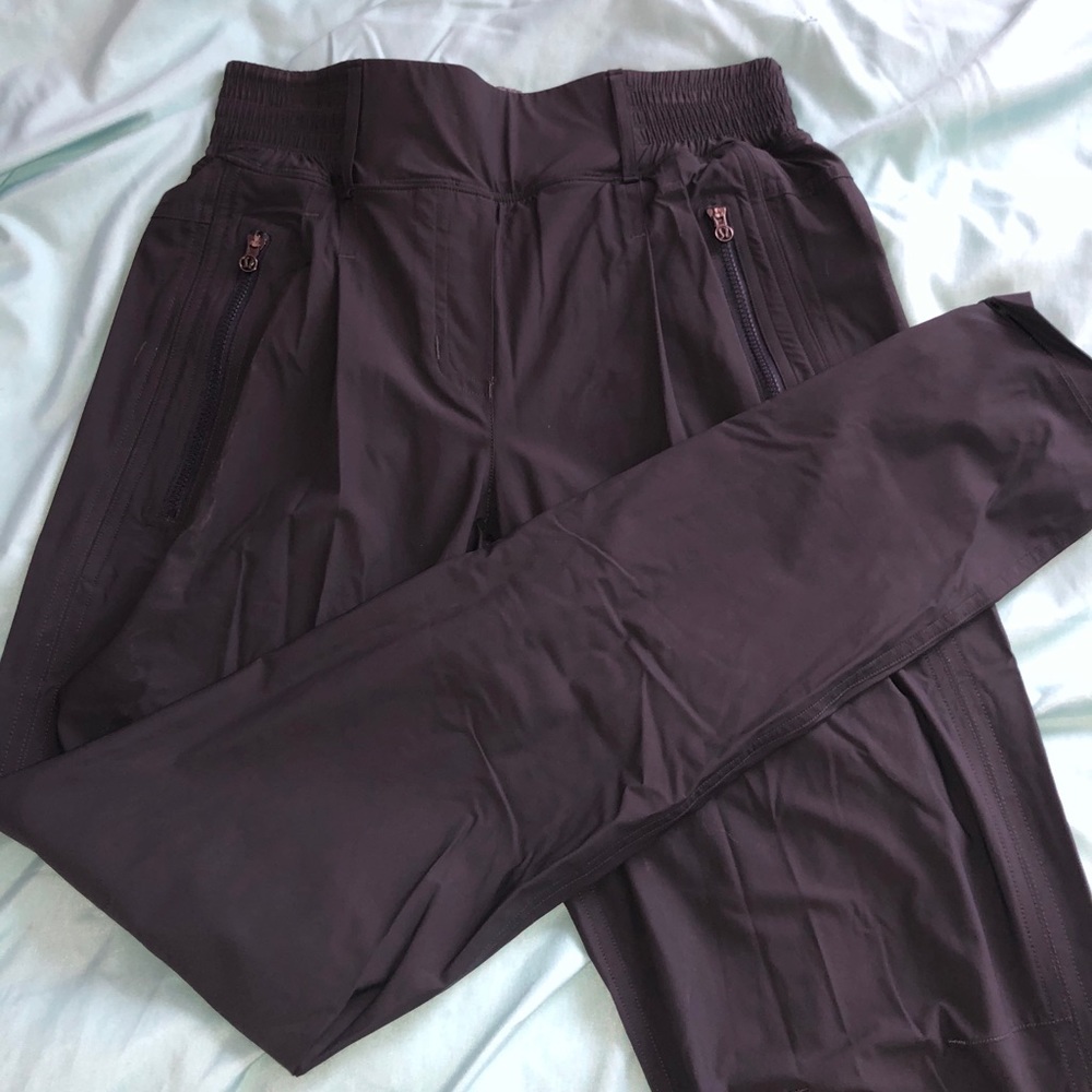 Lululemon joggers